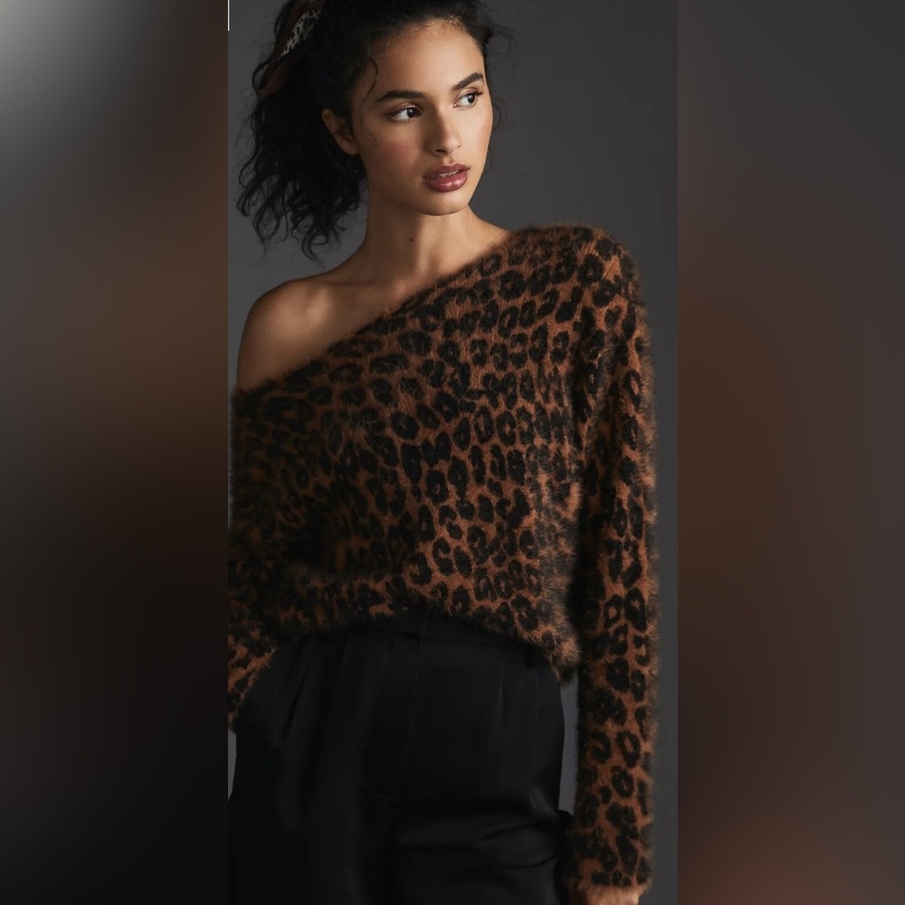 NWOT Leopard Print Off-Shoulder Sweater